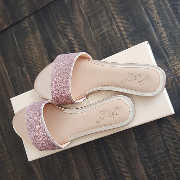 Jewel Badgley Mishka Dillian Rose Gold 8 - Picture 4 of 7